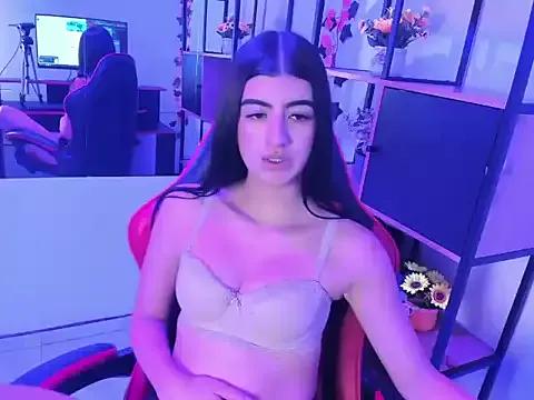 Dulce_Adamss from StripChat is Freechat