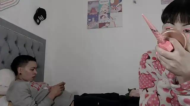 Mad beauty - checkout our excited streamers as they tease to their beloved melodies and slowly squirt for enjoyment to appease your wildest wishes.