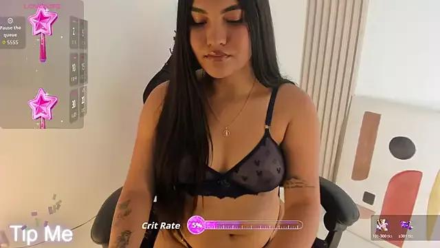 Dulcelola_ from StripChat is Freechat