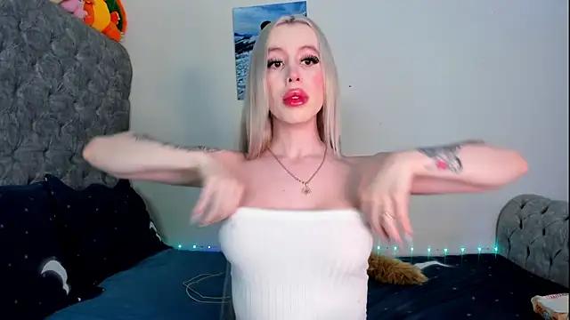 Mad beauty - checkout our excited streamers as they tease to their beloved melodies and slowly squirt for enjoyment to appease your wildest wishes.