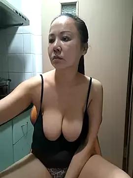 EcupLena from StripChat is Freechat