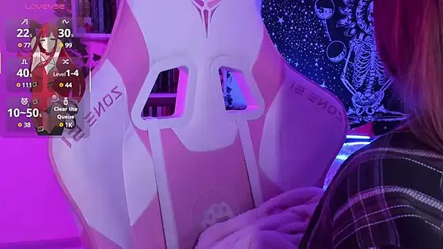 Mad beauty - checkout our excited streamers as they tease to their beloved melodies and slowly squirt for enjoyment to appease your wildest wishes.