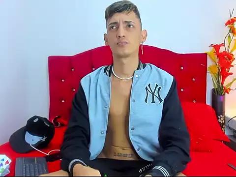 EithamDawson from StripChat is Freechat