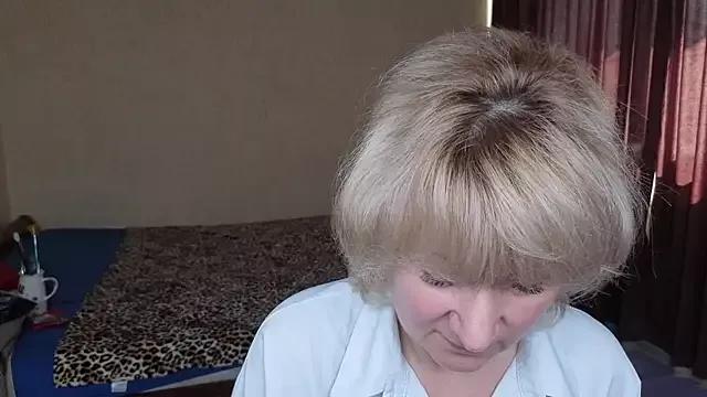 Elen_Blush from StripChat is Freechat
