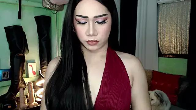 Mad beauty - checkout our excited streamers as they tease to their beloved melodies and slowly squirt for enjoyment to appease your wildest wishes.