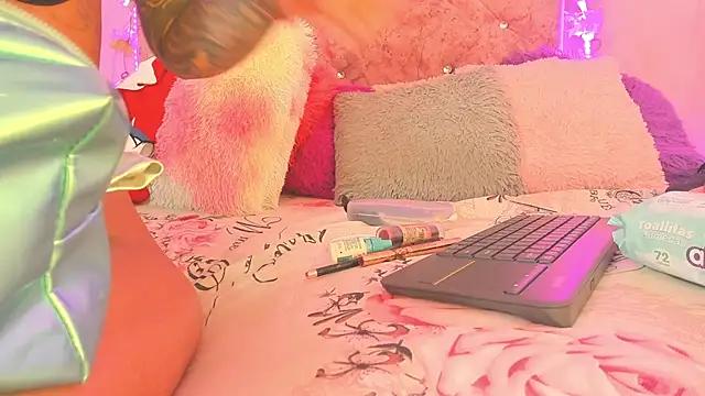Mad beauty - checkout our excited streamers as they tease to their beloved melodies and slowly squirt for enjoyment to appease your wildest wishes.