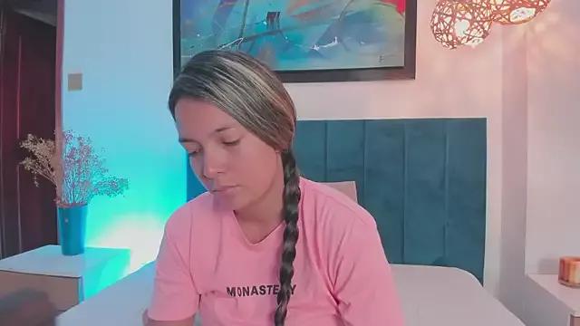 Mad beauty - checkout our excited streamers as they tease to their beloved melodies and slowly squirt for enjoyment to appease your wildest wishes.