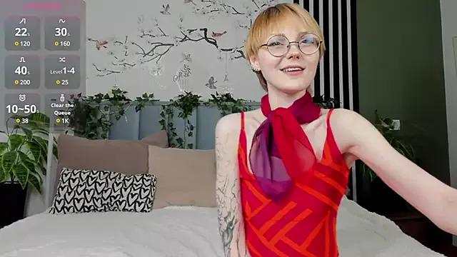 Mad beauty - checkout our excited streamers as they tease to their beloved melodies and slowly squirt for enjoyment to appease your wildest wishes.