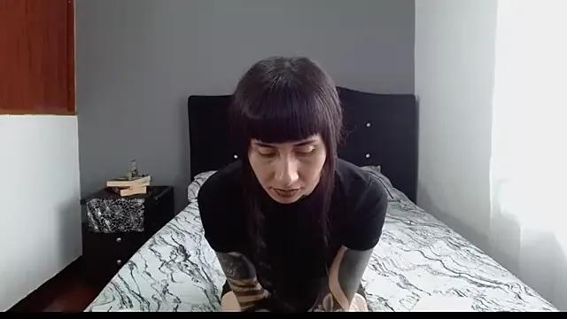 Mad beauty - checkout our excited streamers as they tease to their beloved melodies and slowly squirt for enjoyment to appease your wildest wishes.