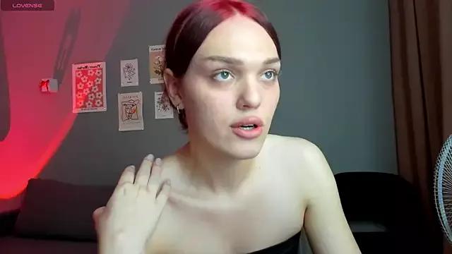 Mad beauty - checkout our excited streamers as they tease to their beloved melodies and slowly squirt for enjoyment to appease your wildest wishes.