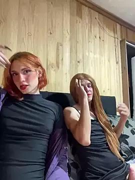 Emilly_Black from StripChat is Freechat