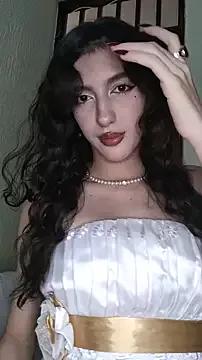 Photos of Emily-hottson from StripChat is Freechat