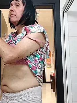 Emily_de_Carla from StripChat is Freechat