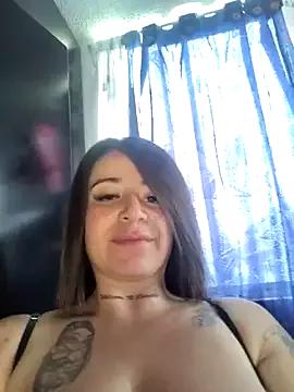 Emily_Kooper from StripChat is Freechat