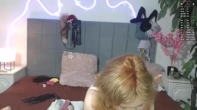 Mad beauty - checkout our excited streamers as they tease to their beloved melodies and slowly squirt for enjoyment to appease your wildest wishes.