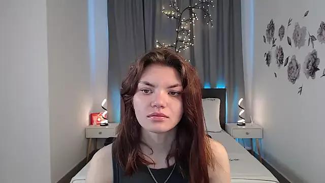 EmilyEight from StripChat is Freechat