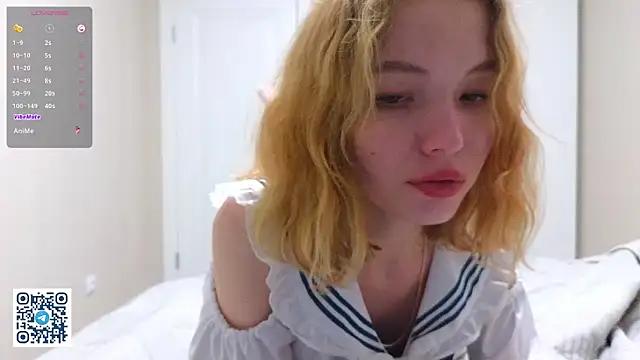 Mad beauty - checkout our excited streamers as they tease to their beloved melodies and slowly squirt for enjoyment to appease your wildest wishes.