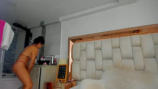 emilyparkerr01 from StripChat is Freechat