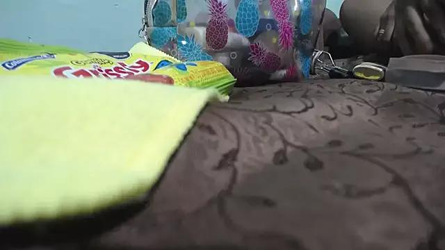 emilyvalencia_1 from StripChat is Freechat