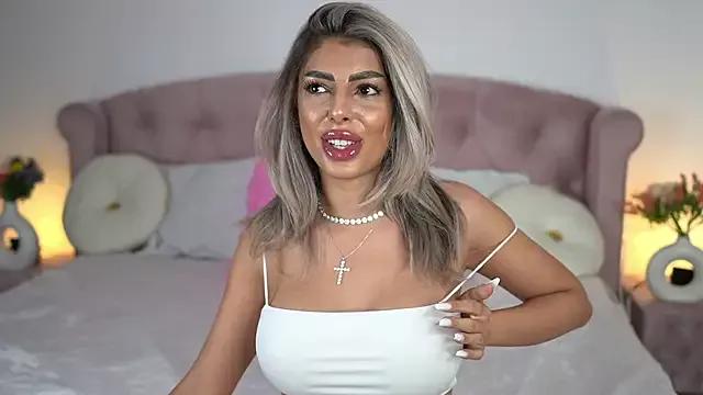 emma_godess from StripChat is Freechat