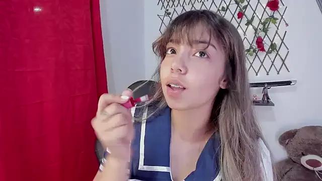 emma_grays2 from StripChat is Freechat