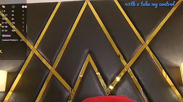 EmmaaCastro from StripChat is Freechat