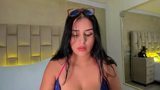 Mad beauty - checkout our excited streamers as they tease to their beloved melodies and slowly squirt for enjoyment to appease your wildest wishes.