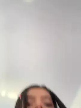 EmmiiGlow from StripChat is Freechat