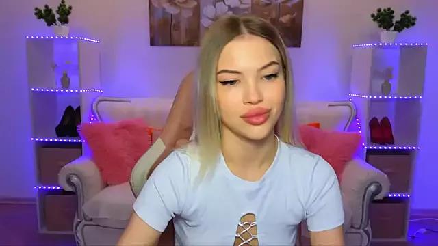 Mad beauty - checkout our excited streamers as they tease to their beloved melodies and slowly squirt for enjoyment to appease your wildest wishes.