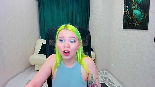 Mad beauty - checkout our excited streamers as they tease to their beloved melodies and slowly squirt for enjoyment to appease your wildest wishes.