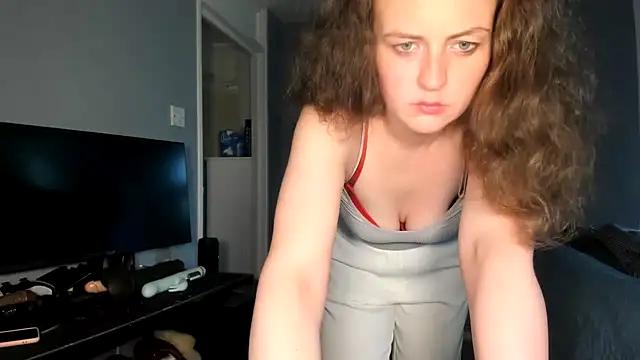 Mad beauty - checkout our excited streamers as they tease to their beloved melodies and slowly squirt for enjoyment to appease your wildest wishes.