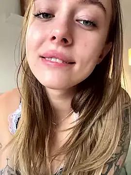 Photos of enjoy_my_beauty from StripChat is Freechat