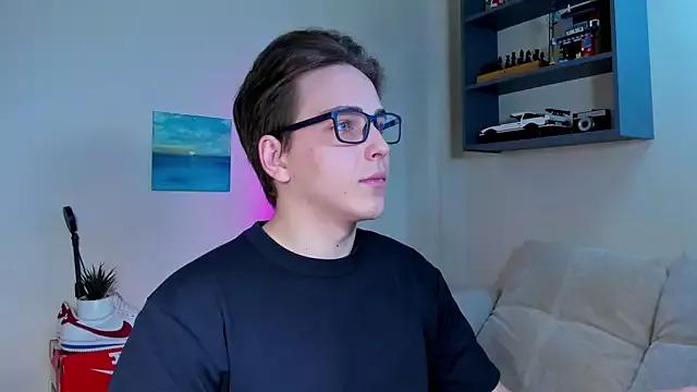 Eric_ether from StripChat is Freechat