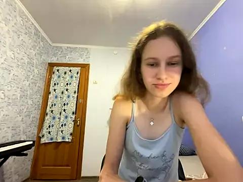 Mad beauty - checkout our excited streamers as they tease to their beloved melodies and slowly squirt for enjoyment to appease your wildest wishes.