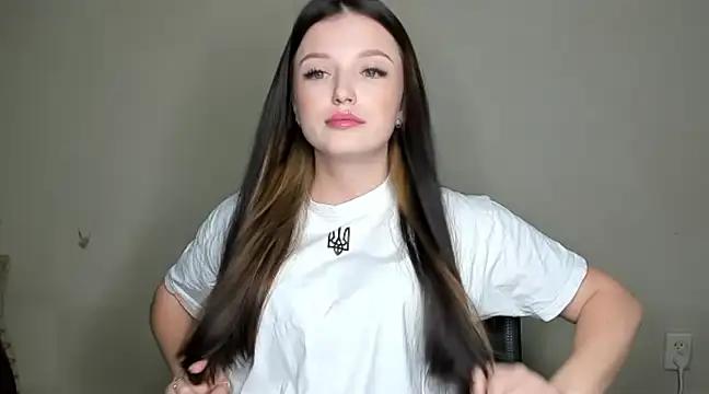 EvaaMillerr99 from StripChat