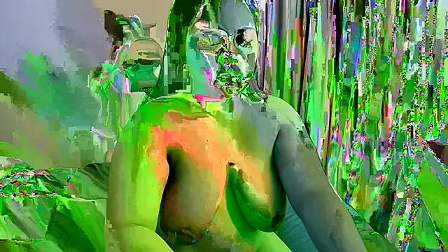 Mad beauty - checkout our excited streamers as they tease to their beloved melodies and slowly squirt for enjoyment to appease your wildest wishes.