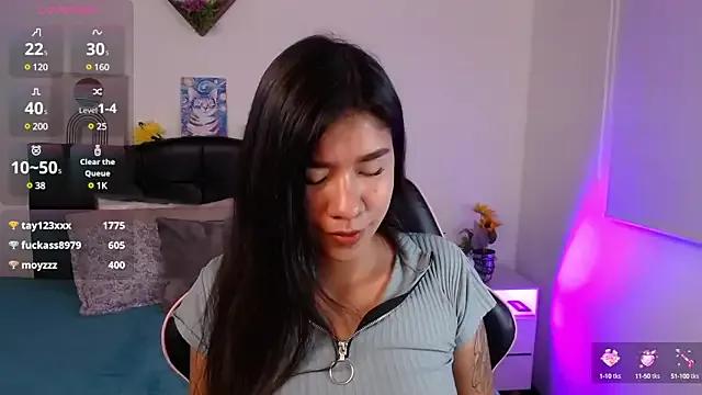 Mad beauty - checkout our excited streamers as they tease to their beloved melodies and slowly squirt for enjoyment to appease your wildest wishes.