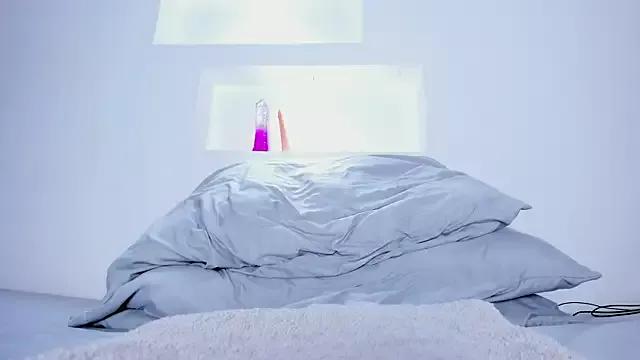Evelynn_Jones_ from StripChat is Freechat