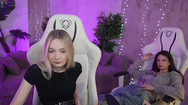 Mad beauty - checkout our excited streamers as they tease to their beloved melodies and slowly squirt for enjoyment to appease your wildest wishes.