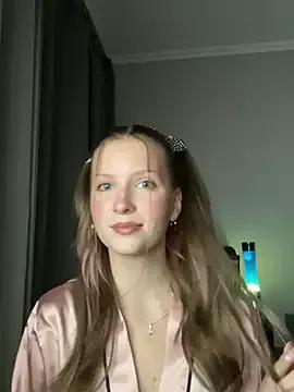 Fancyeva from StripChat is Freechat