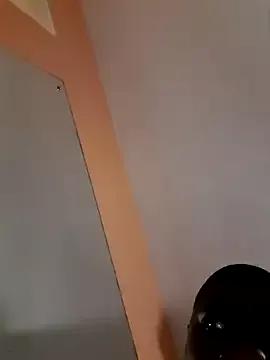 ffinegirl from StripChat is Freechat