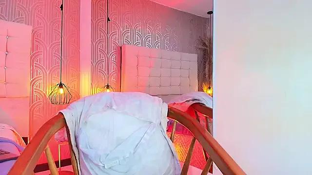 Mad beauty - checkout our excited streamers as they tease to their beloved melodies and slowly squirt for enjoyment to appease your wildest wishes.