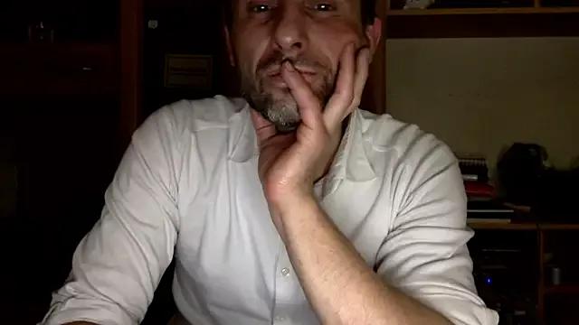 firefoxfeel from StripChat is Freechat