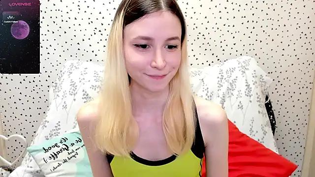 Mad beauty - checkout our excited streamers as they tease to their beloved melodies and slowly squirt for enjoyment to appease your wildest wishes.