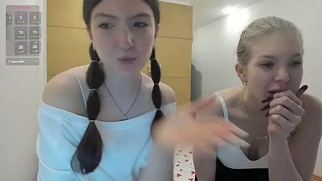 Flurry_cute from StripChat is Freechat