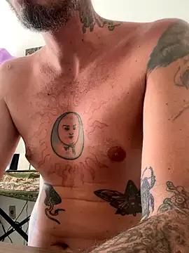 foxxxyntrippy from StripChat is Freechat