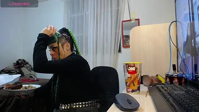 Mad beauty - checkout our excited streamers as they tease to their beloved melodies and slowly squirt for enjoyment to appease your wildest wishes.