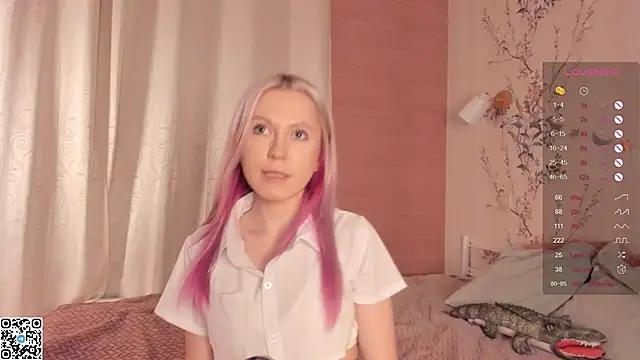 Mad beauty - checkout our excited streamers as they tease to their beloved melodies and slowly squirt for enjoyment to appease your wildest wishes.