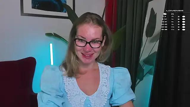 GabiRosie from StripChat is Freechat