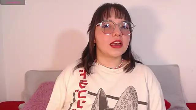 Gaby99_ from StripChat is Freechat